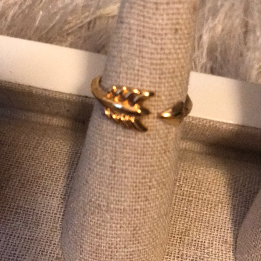 Arrow Ring. Adjustable. - image 1